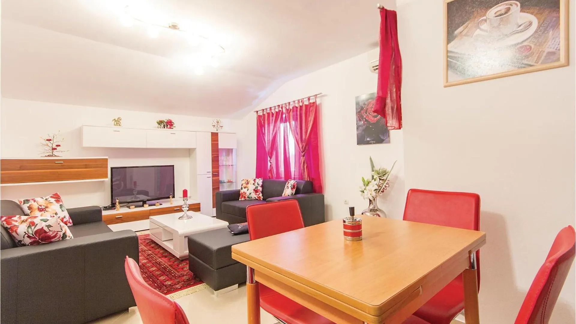 Beautiful Apartment In Fondole With Kitchen 0*,  Croatie